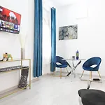 Trastevere Blue King Studio Suite
